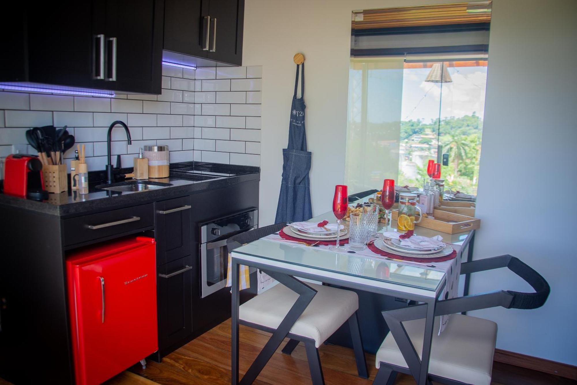 T24 Tinyhouse Container *
