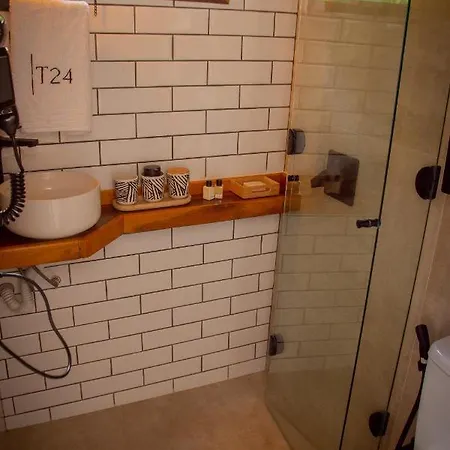 T24 Tinyhouse Container Hotel Ibiuna Exterior photo